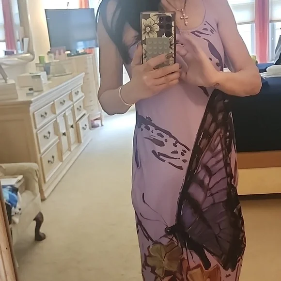 Butterfly Dress - Picture 4 of 9